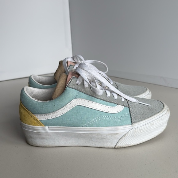 Vans Old Skool Pastel Colorblock Platform Shoes - Picture 9 of 16